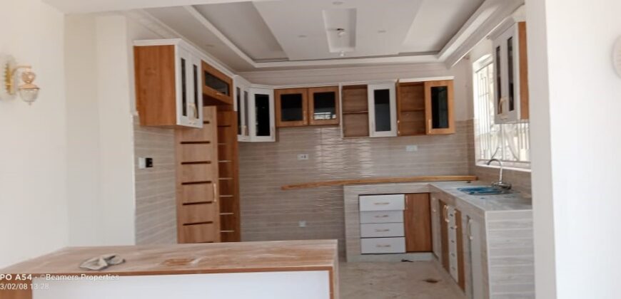 4bdr Maisonette in Ruiru Mugutha