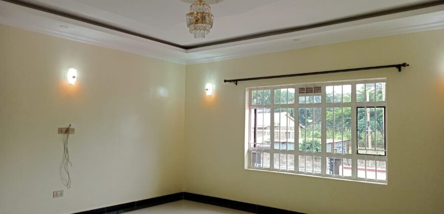 4bedrooms All Ensuite Ambassadorial Villa in Ruiru