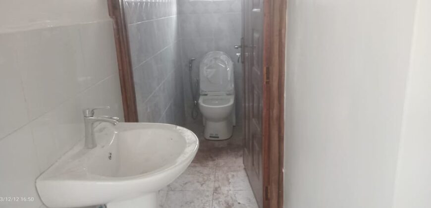 The 4Bedrooms Master Ensuite and Ensuite DSQ.