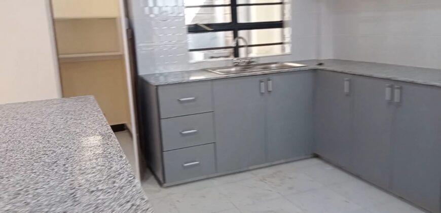 5bedrooms Maisonette In a gated Community