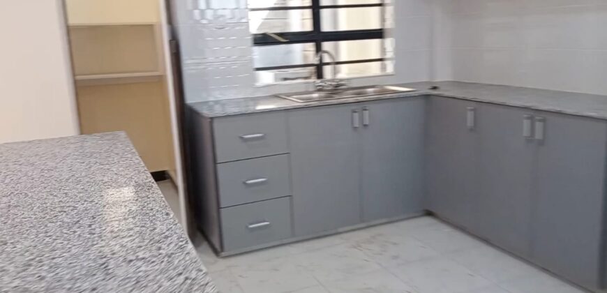 5bedrooms Maisonette In a gated Community