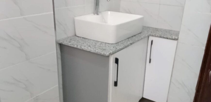 5bedrooms Maisonette In a gated Community