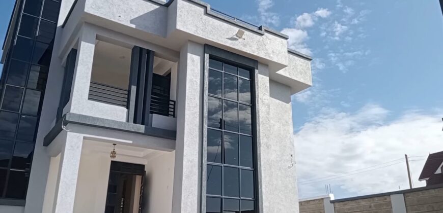 5bedrooms Maisonette In a gated Community